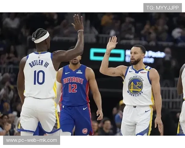 勇士团队整体防守转换为致胜利器