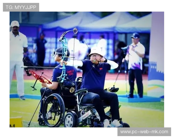 射箭团队赛默契成就完美结果